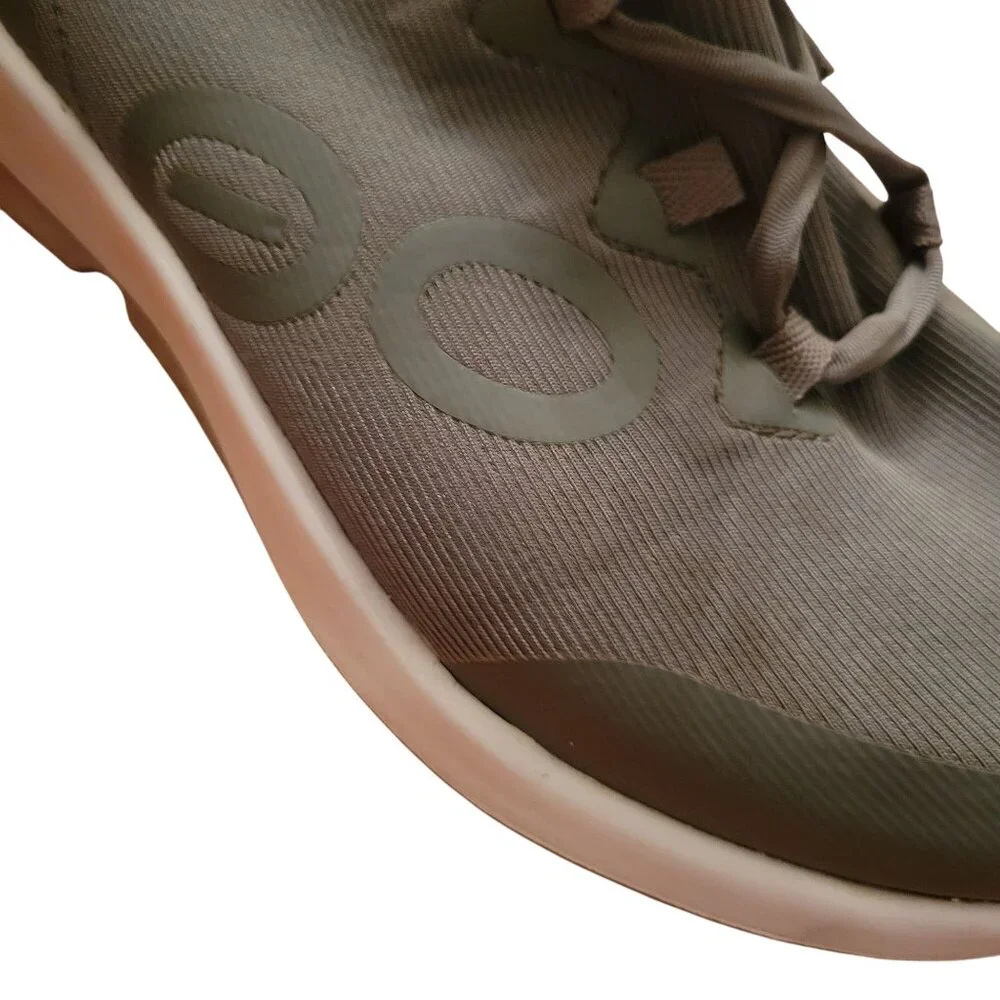 Oofos Gray Walking Sneakers OOfoam Sole 9.5 Volcanic Ash OOmg‎ Sport LS